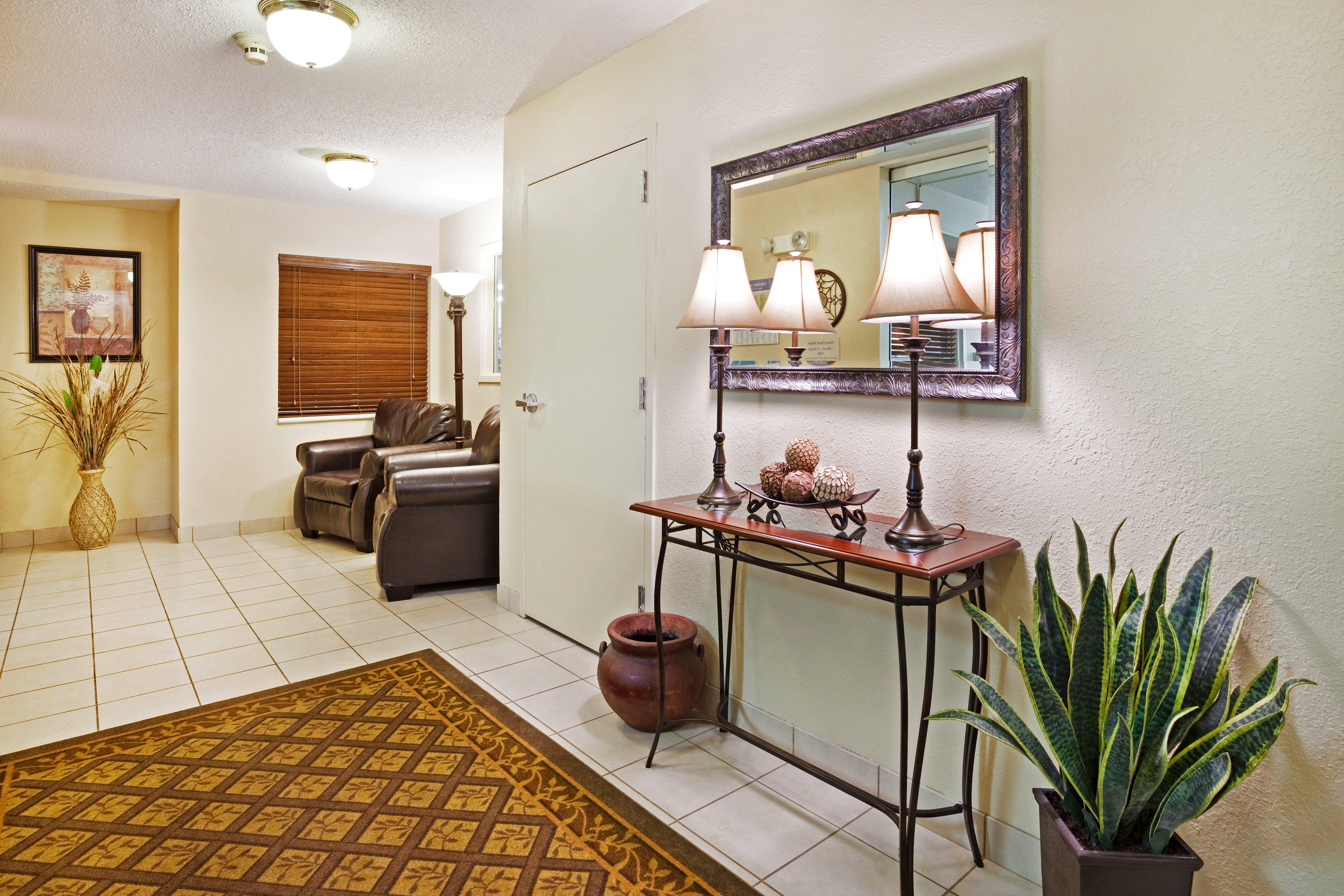 Sonesta Simply Hotel Knoxville